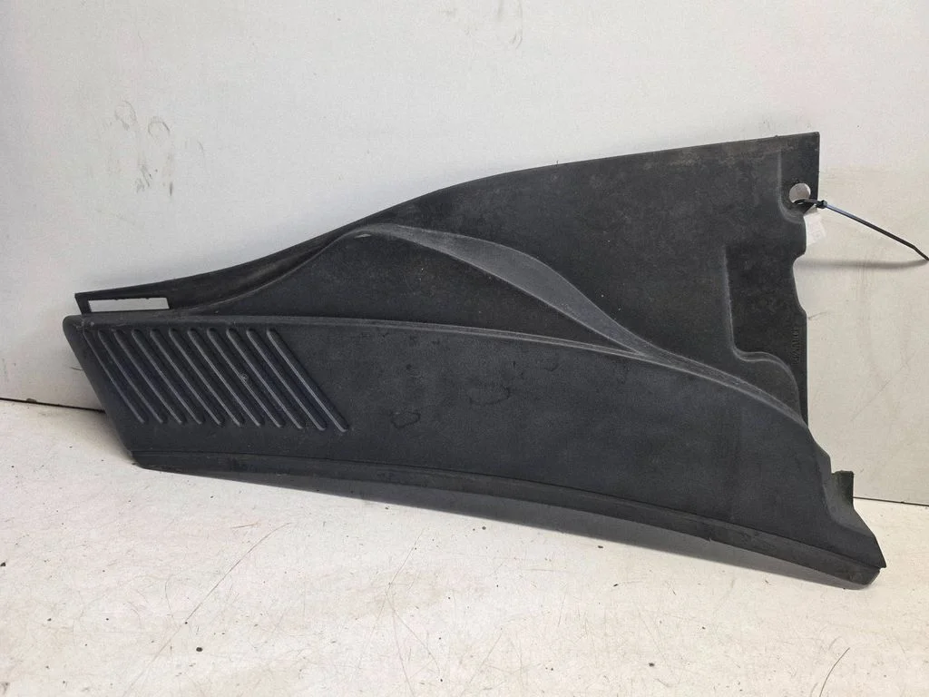 Wiper trim 7700410609