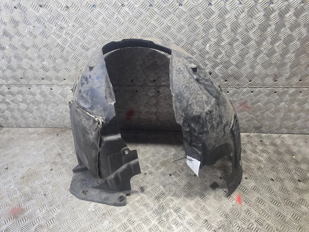 Front wheel arch liner splash guards GX7316A574AE