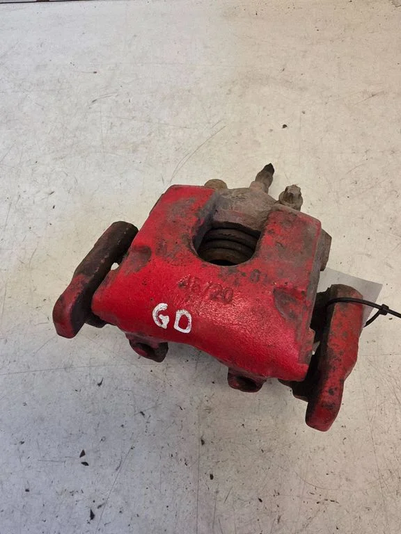 Rear brake caliper 4620
