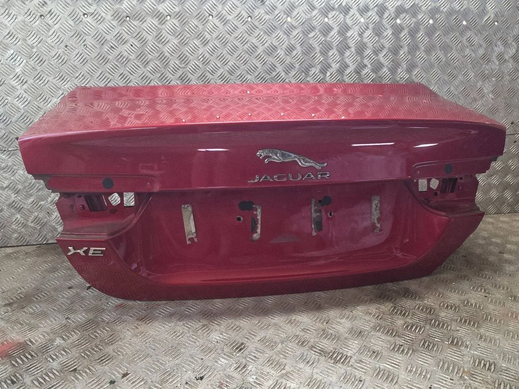 Tailgate/trunk/boot lid 1234
