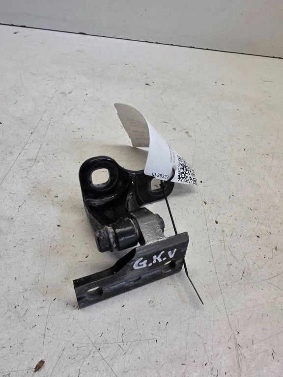 Front door upper hinge 7017815