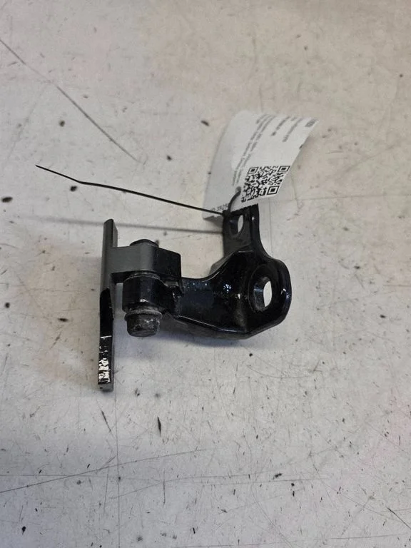 Front door upper hinge 7017816
