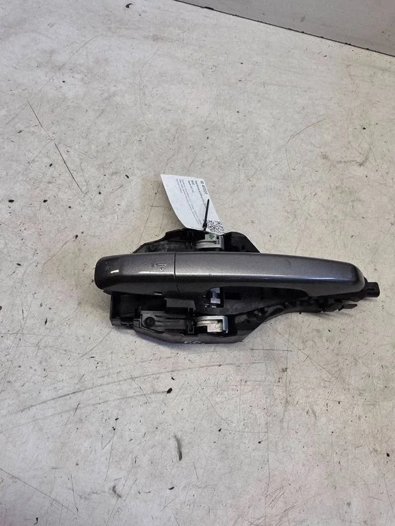 Front door exterior handle FK72224A80AA