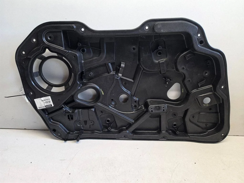 Priekinis el. lango pakėlimo mechanizmas be varikliuko
