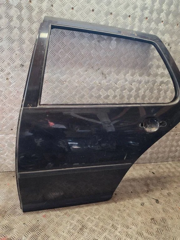 Rear door 1234