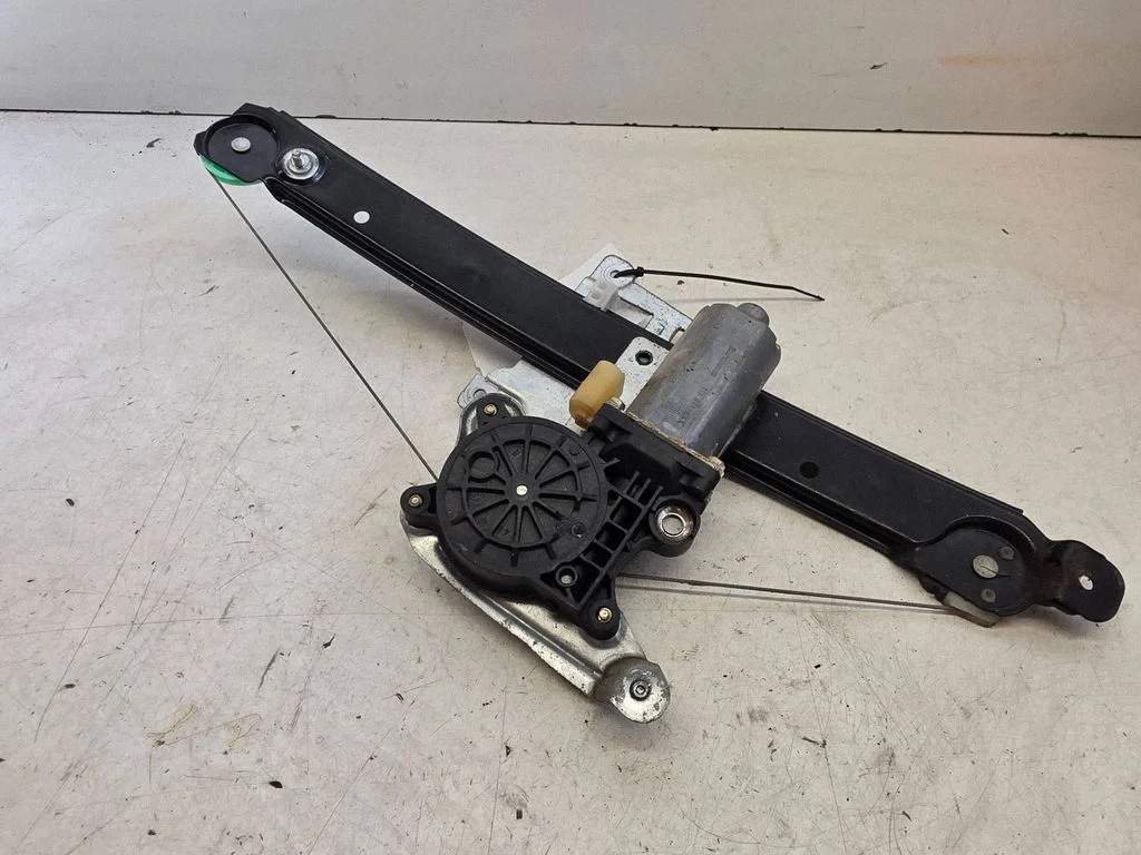 Rear door window regulator with motor 119971XXX