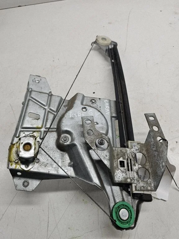 Mechaninis galinio lango pakėlimo mechanizmas
