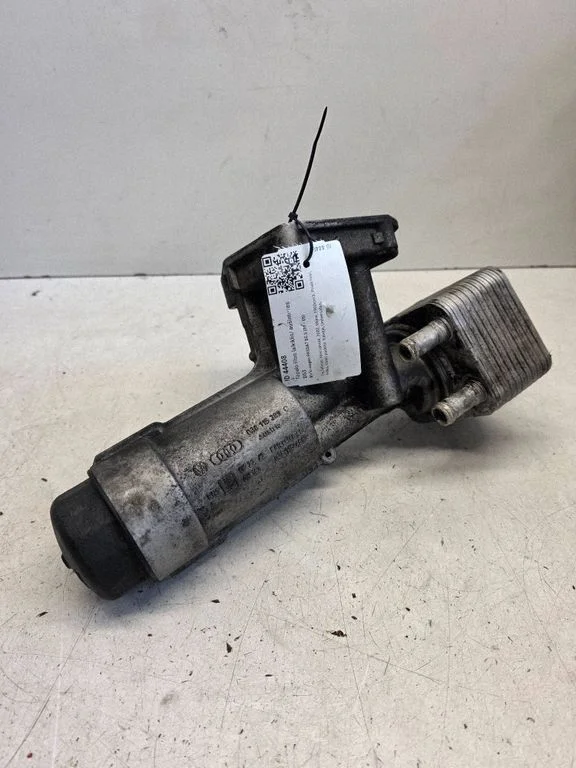 Oil filter mounting bracket 038115389C