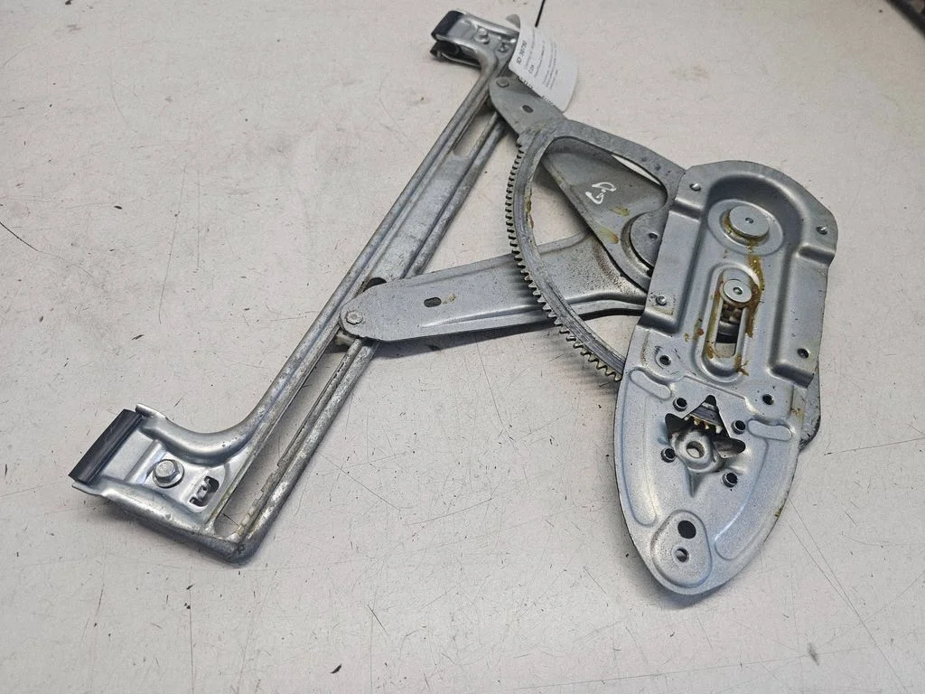 Galinio el. lango pakėlimo mechanizmas be varikliuko