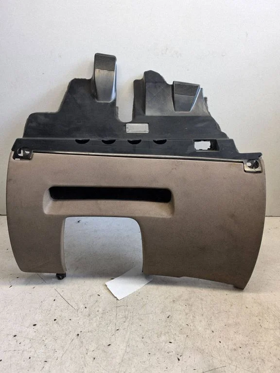 Dashboard lower bottom trim panel 4B1880301A