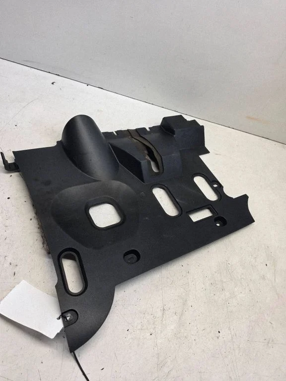 Dashboard lower bottom trim panel 51458223644