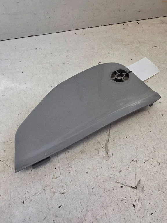 Dashboard side end trim 847303E900