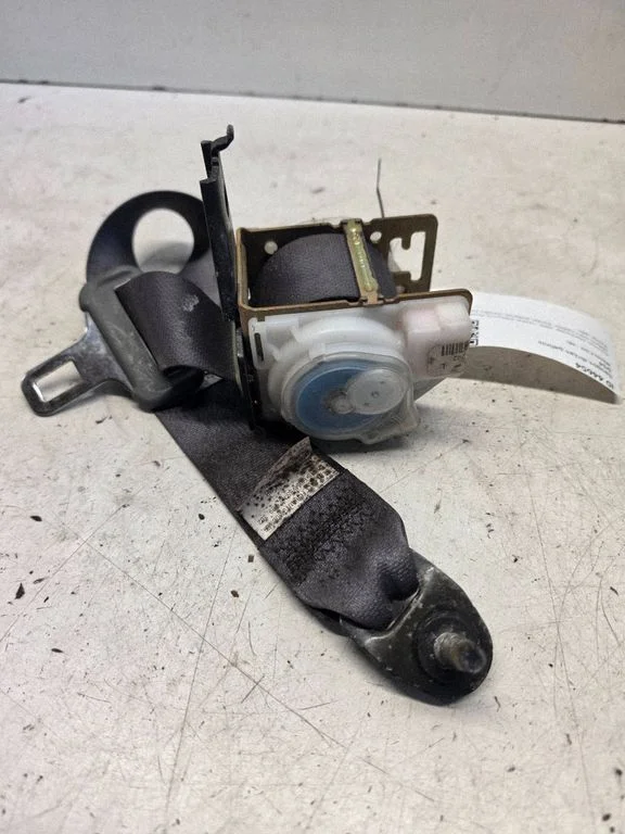Rear seatbelt – Mazda 6 (2002-2008)