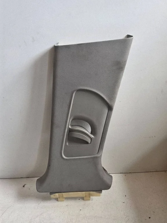 (B) pillar trim (top) 8E0867294