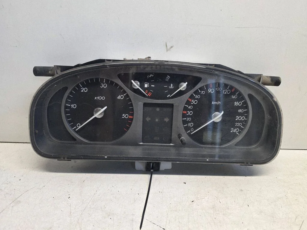 Speedometer (instrument cluster) 8200218878