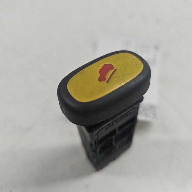Handbrake/parking brake auto hold switch – Land Rover Freelander (1996-2006)