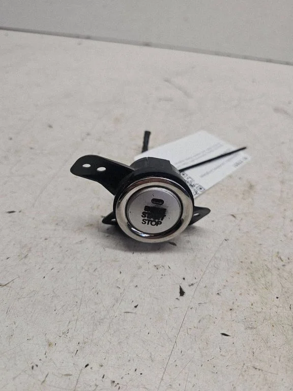 Automobilio užvedimo jungtukas