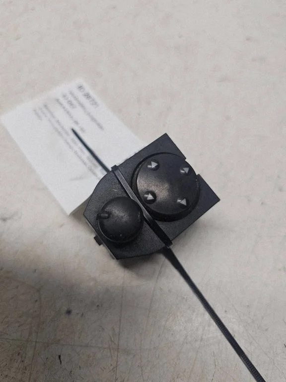 Wing mirror switch 8D0959565A