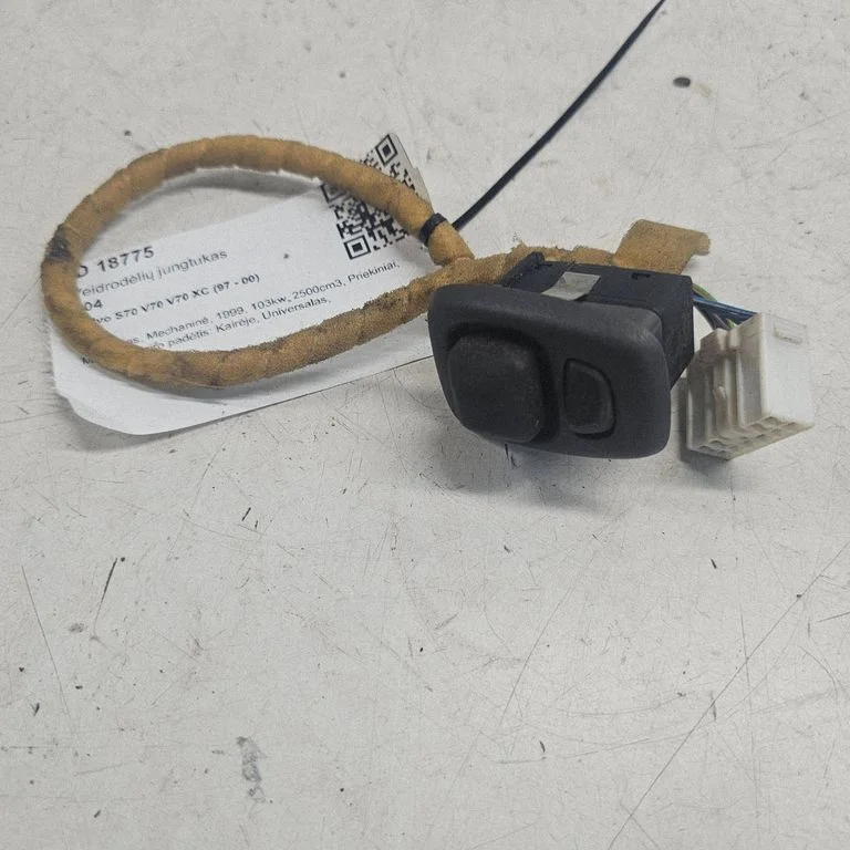 Wing mirror switch 9148959