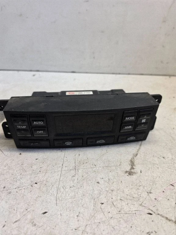 Climate control unit – KIA Sorento (2002-2009)