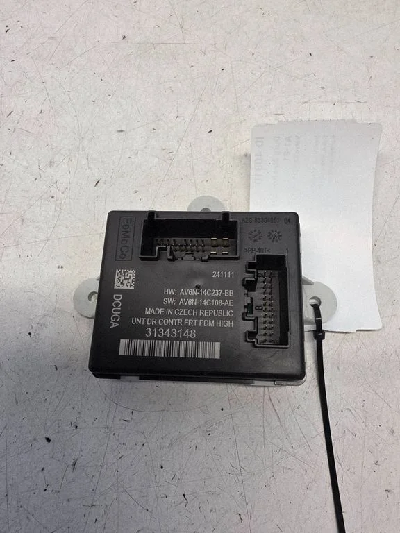 Durų elektronikos valdymo blokas
