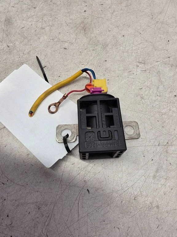 Positive cable (battery) 4F091519