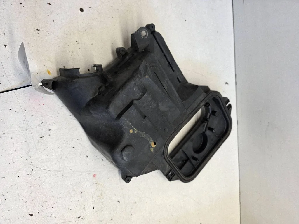 Fuse box cover – Audi A4 S4 B6 8E 8H (2001-2005)