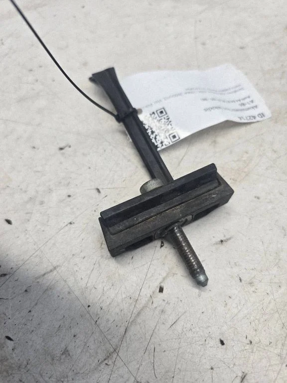 Battery bracket 8E0803123C