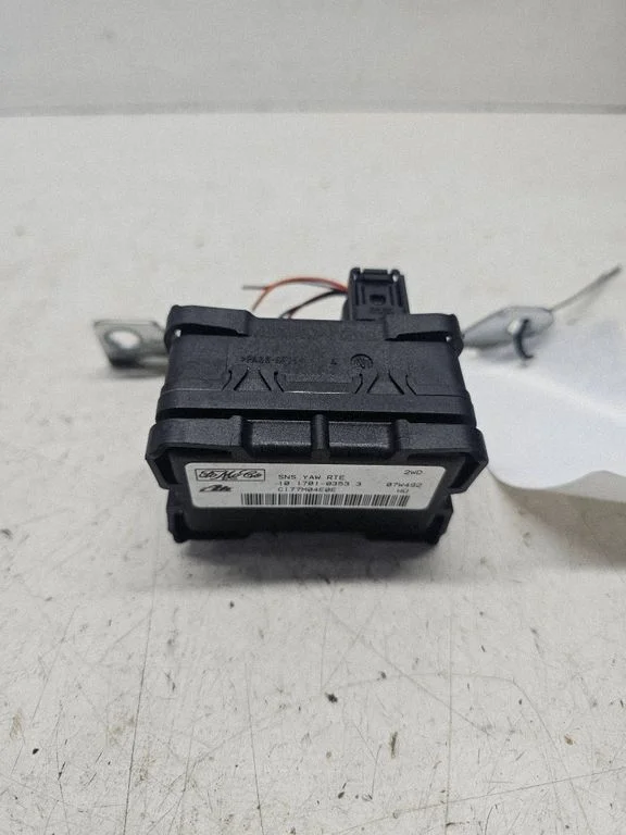 ESP acceleration yaw rate sensor – Ford Focus C-MAX (2003-2010)
