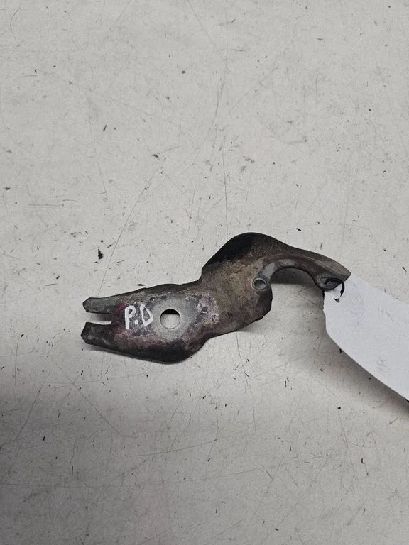 Kita variklio skyriaus detalė