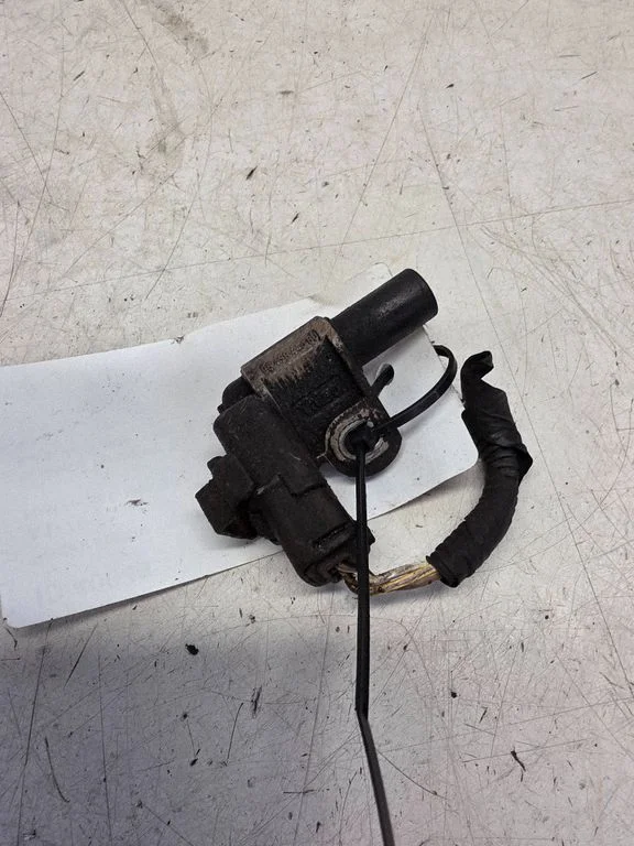 Camshaft position sensor 9645844080
