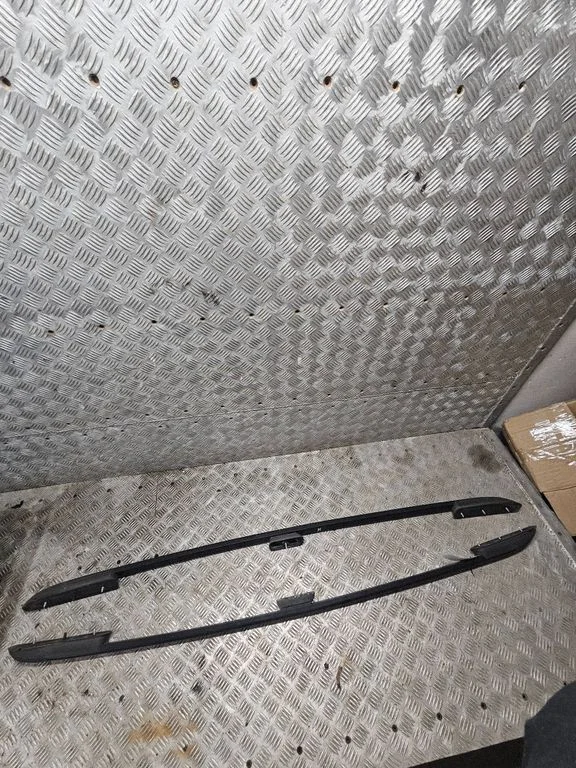 Išilginiai stogo strypai "ragai"