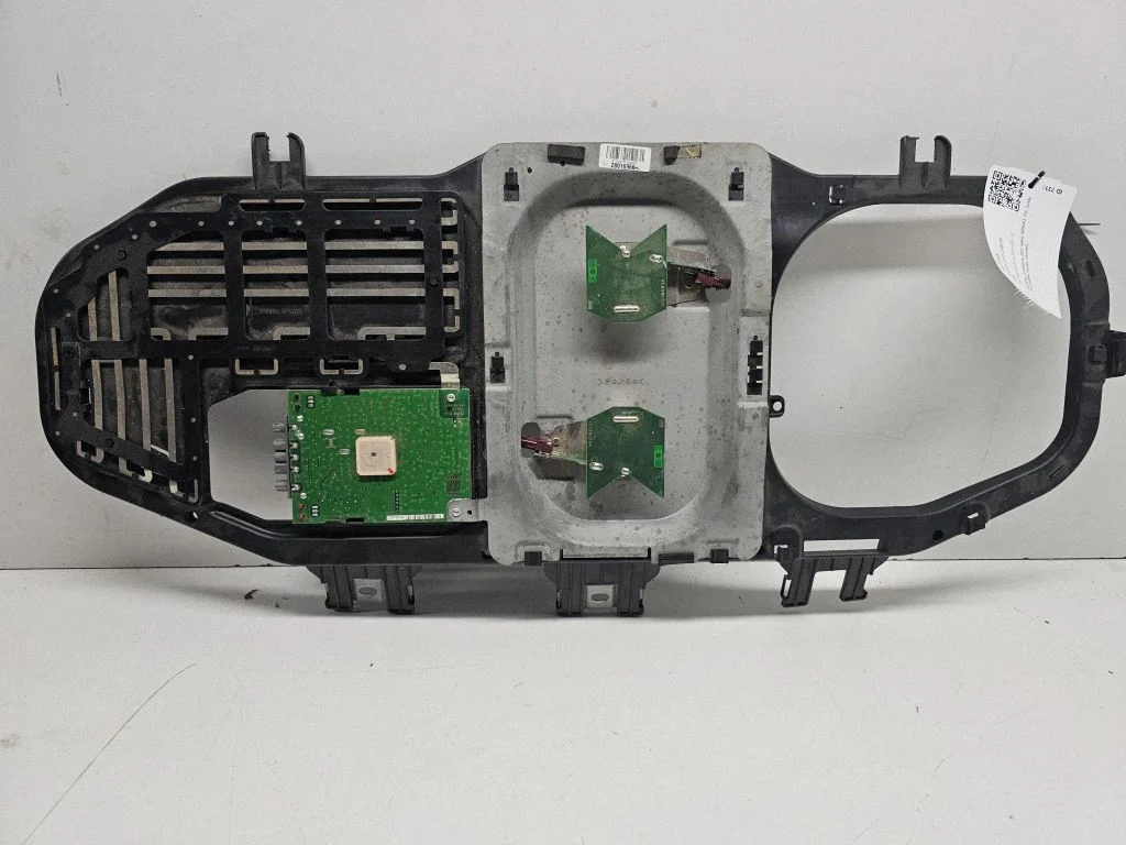 Aerial GPS antenna A2518201975