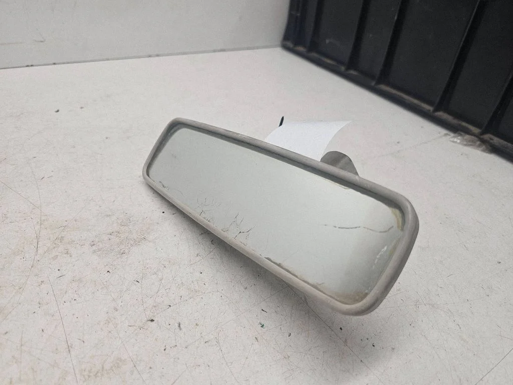 Rear view mirror (interior) 0205028