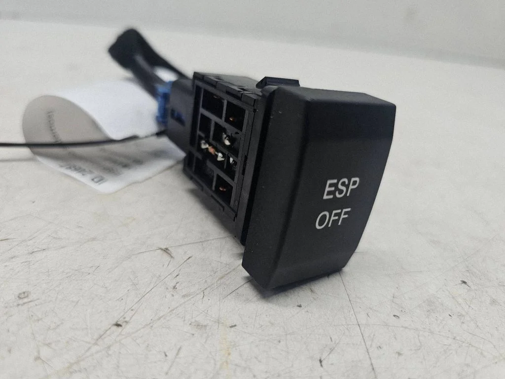 ESP (stabilumo sistemos) jungtukas