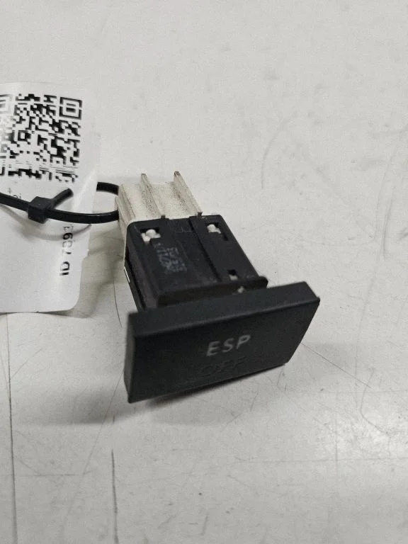 ESP (stabilumo sistemos) jungtukas