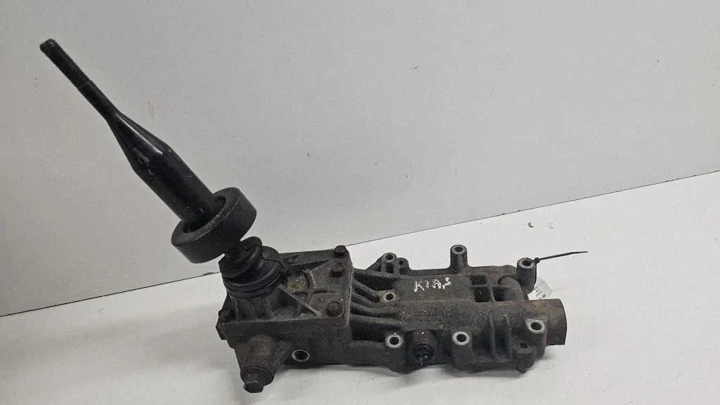 Pavarų perjungimo mechanizmas (dėžėje)