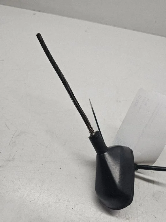 Radio antena