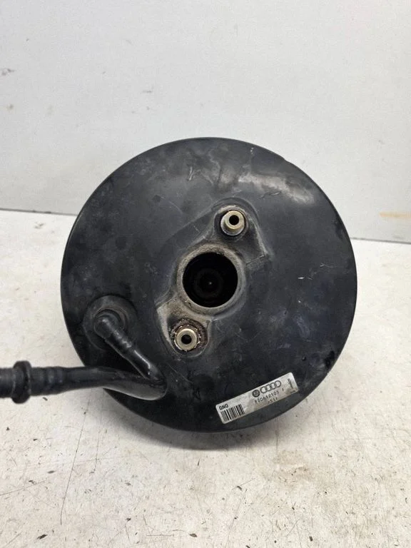 Brake booster 8D0612105F