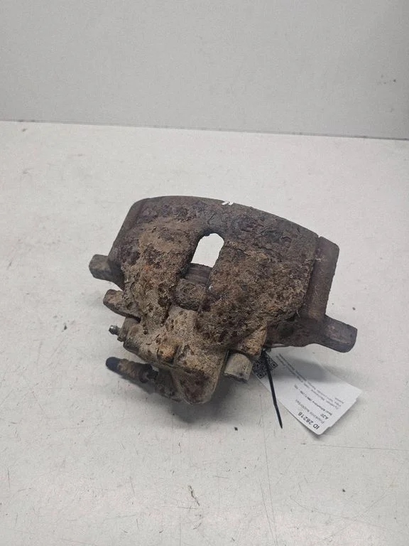 Front brake caliper – left