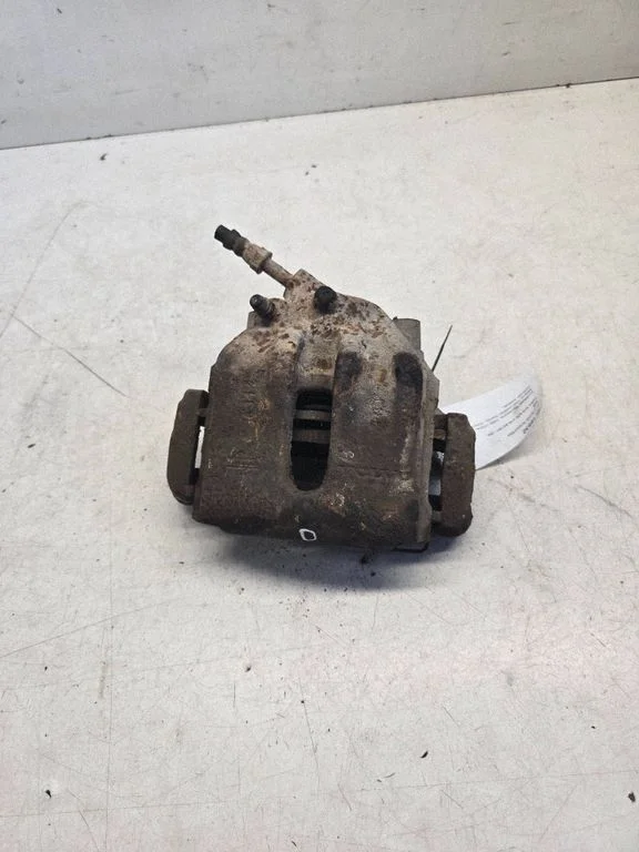 Front brake caliper – front right