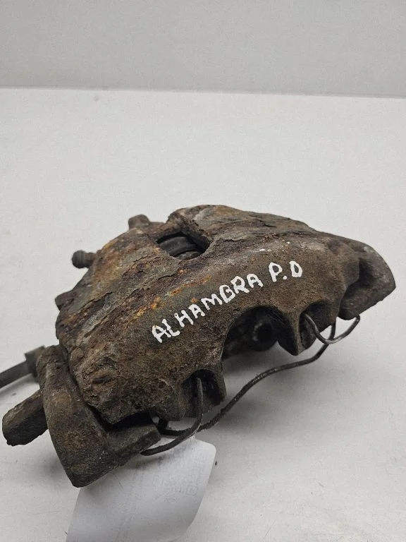 Front brake caliper – Ford Galaxy (2000-2006)