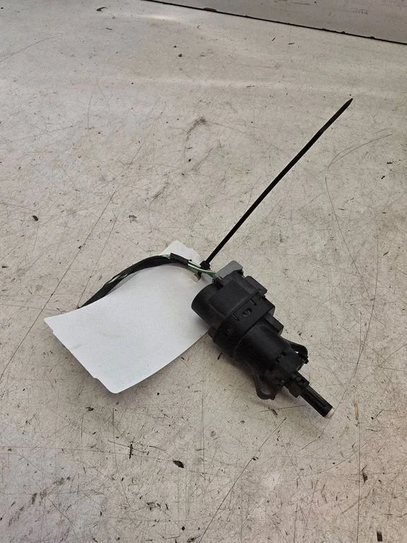 Brake pedal sensor switch 3M5T13480AB