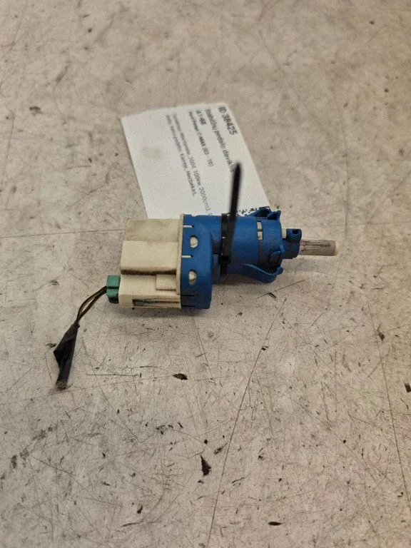 Brake pedal sensor switch 3M5T9C872AB