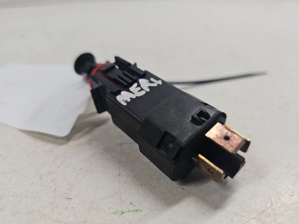 Brake pedal sensor switch