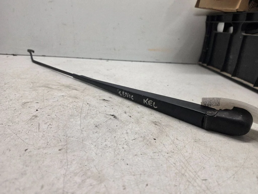 Front wiper blade arm 7700843526