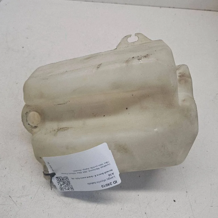 Windshield washer fluid reservoir/tank 8200104706