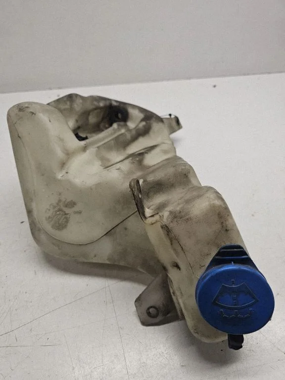Windshield washer fluid reservoir/tank 8D0955453C