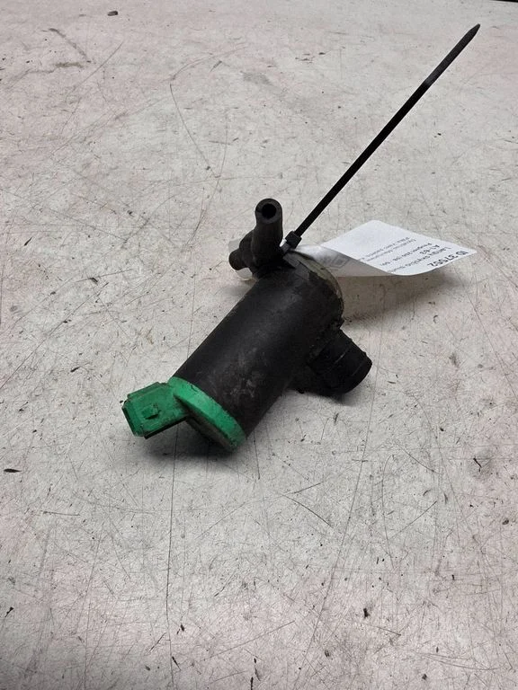 Windscreen/windshield washer pump 90095