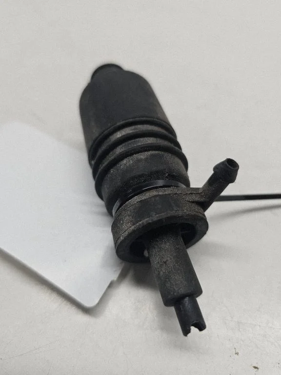 Windscreen/windshield washer pump 4A0955651